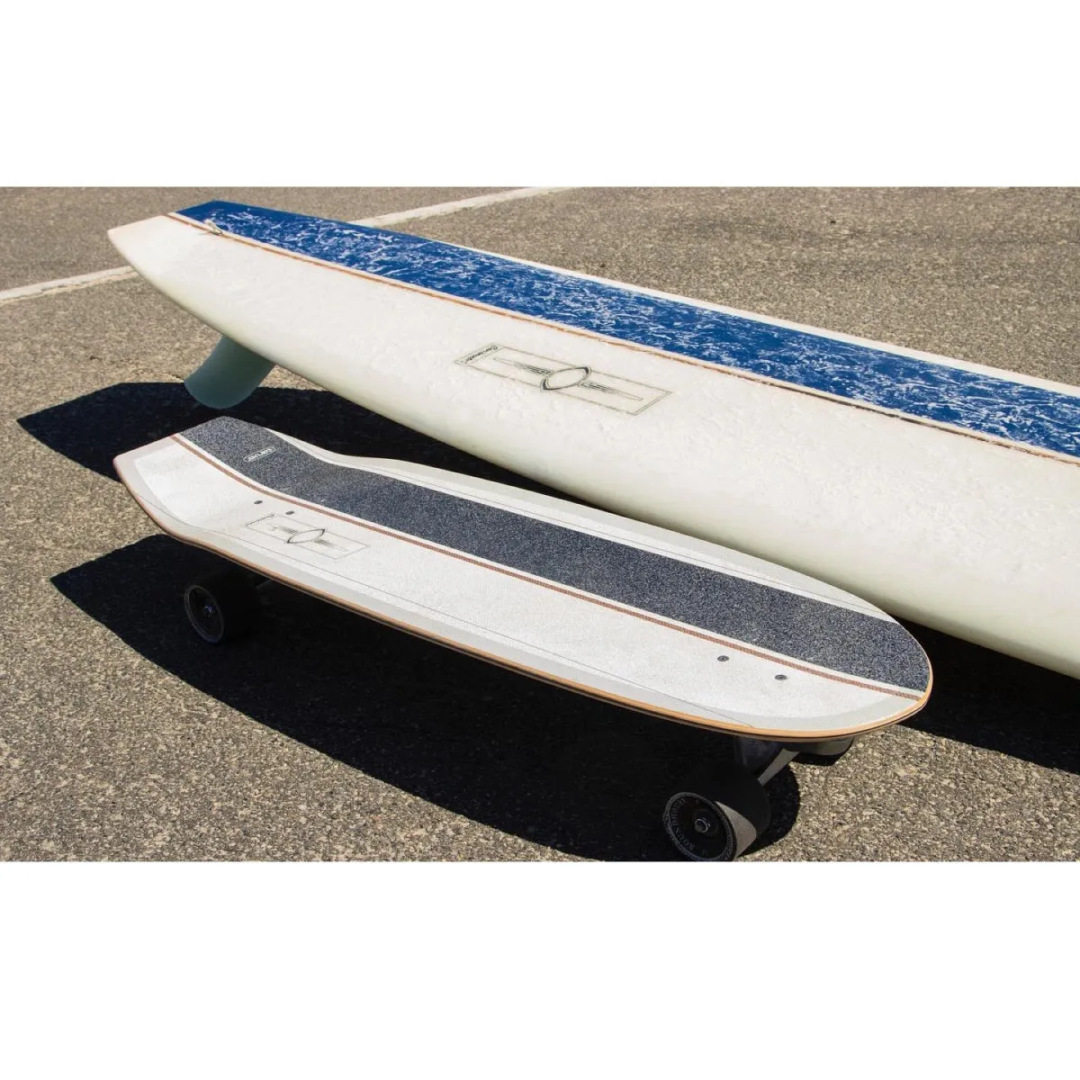 Carver -  37" Bing Continental Surfskate Complete C7